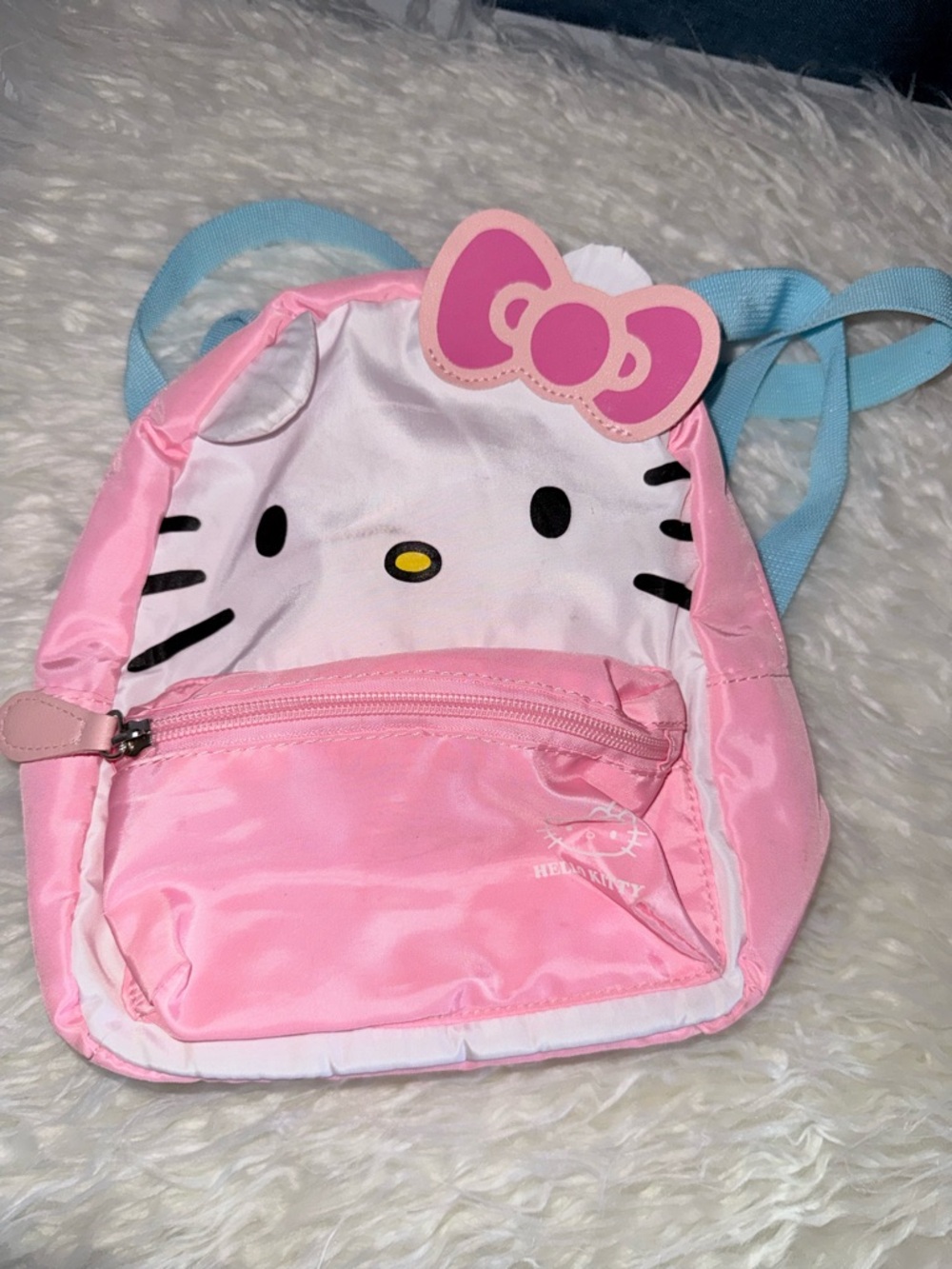 Hello Kitty Pink Kids Backpack with Blue Straps - Picture 2 of 9